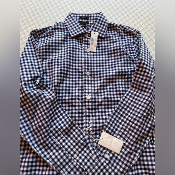 Classic JCrew Gingham - Picture 3 of 9